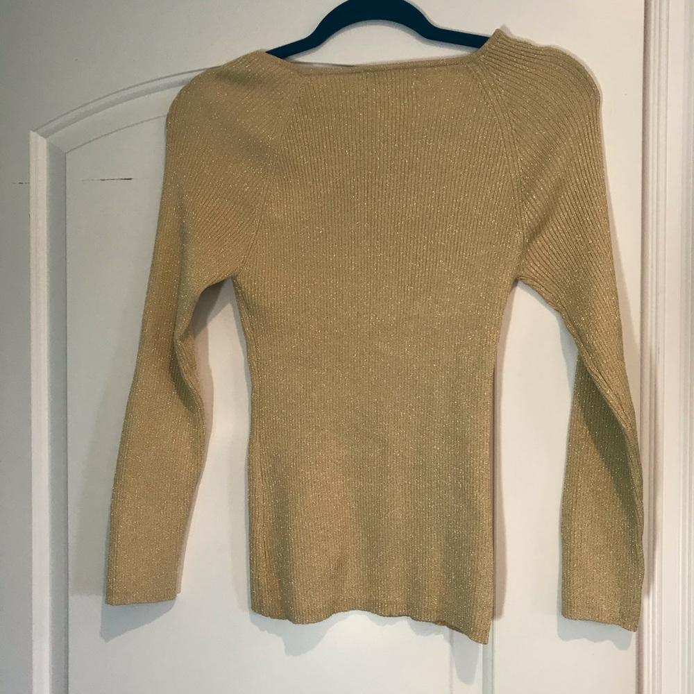 Sparkly Gold ribbed shirt - Picture 5 of 5